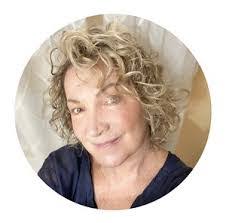 Rita Mcintyre's Instagram, Twitter & Facebook