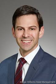 Women's workplace fashion tips for fall from Mason-Mayes owner