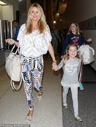 Phoebe, born on 17 october 2004, and amber, born on 30 may 2009. Tess Daly Shares Support For Husband Vernon Kay Ahead Of His I M A Celebrity Debut Daily Mail Online