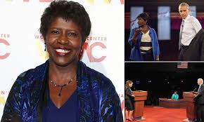 NewsHour co-anchor and long-time journalist Gwen Ifill dies aged 61