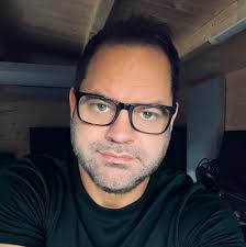 Profile for Glyn M Owen