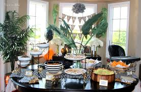 1215 x 911 jpeg 259 кб. Welcome To The Jungle Safari Jungle Birthday Party First Birthday Party Party Decorations Diy Party Decorations Food Table This Is Our Bliss This Is Our Bliss