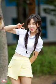 In early july 2020 it was announced she left the group & the entertainment industry following her bullying scandal against fellow former aoa member mina. Aoa Kwon Mina Omo Omo K Pop