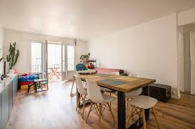 At this point, the furniture will be left in the home without any charges added. Apartment Veeve Contemporary On The Left Bank Paris France Booking Com