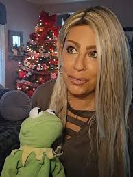 Kermit The Frog Singing