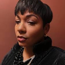 Renee Blessing's Instagram, Twitter & Facebook