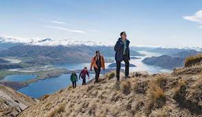 It is located in the auckland region—the area governed by auckland council—which includes outlying rural areas and the islands of the hauraki gulf, resulting in a total population of. Welcome To New Zealand Official Site For Tourism New Zealand
