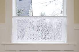 Featured on august 17 & 18, 2009 knitting pattern a day calendar 2009 Knit Lace Cafe Curtain Free Knitting Pattern