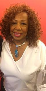 Earline Gilbert's Instagram, Twitter & Facebook