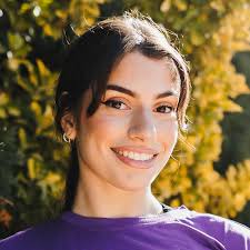 IF YOUR GOAL IS TO GROW THE 🍑 KEEP READING! Here are some glute medius/  minimus exercises that helped me grow the “shelf” part of my 🍑 1️⃣CABLE  CLAM SHELLS 2️⃣SINGLE LEG