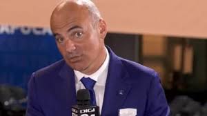 RARES SI-A PUS AVOCATURA IN CAP