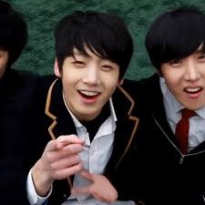 Permission to dance on stage es el nombre que llevaran los cuatro conciertos presenciales que han anunciado rm, jin, suga, jhope, jimin, v y jungkook a través de sus redes sociales. Stream Bts ë°©íƒ„ì†Œë…„ë‹¨ Graduation Song Jimin J Hope Jungkook By Suri Listen Online For Free On Soundcloud