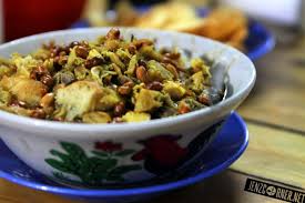 Sate usus usus yang dibumbui secara ringan dan digoreng, biasanya juga untuk teman makan bubur ayam atau soto. Bubur Ayam Alfa Jl Meruya Ilir Raya Ruko Taman Aries Blok H1 No 4 Kembangan West Jakarta Hp 62 813 8813 0522 Food Food Guide Street Food
