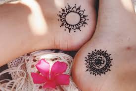 It usually depends on how long the mehandi pastel was left. Henna Tattoos Meine Erfahrungen Und Kleinen Kunstwerke Von Ganzem Herzen