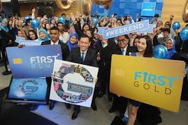 The celcom first gold postpaid plan is now upgraded with unlimited calls & sms, a total of 15gb internet data (10gb mobile internet plus 5gb celcom wifiplus), all at a much lower monthly fee of. Celcom First Gold Rm80 Month Unlimited Calls Sms To All Networks 10gb 5gb Internet
