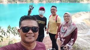 In a quiet little town like muadzam shah, you might not expect any nice delicacies but i beg to differ. Tasik Bekas Lombong Jadi Tasik Biru Memang Cantik Sangat Kitareporters Semua Boleh Jadi Reporter