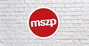 Letartóztatták azt a 35 éves mulatószenészt, aki megvert egy többgyermekes családapát jászapátiban, illetve megfenyegette pócs jános fideszes országgyűlési képviselőt. Pocs Janos Mszp Hu