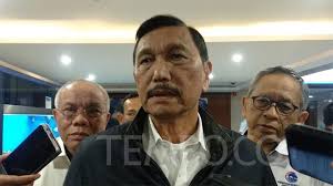 Kalau kita sebagai pemimpin tidak memberikan contoh, dampaknya seperti sekarang, banyak korban yang tanpa kita sadari langsung atau tidak langsung terinfeksi akibat kita sendiri, kata luhut. Luhut Hints At Allowing International Tourist Visits In September News En Tempo Co Tempo Co