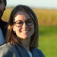 Laura Glatt's Instagram, Twitter & Facebook