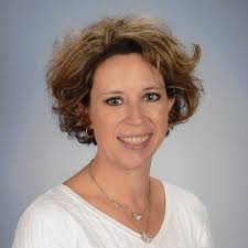 Anne Delgado's Instagram, Twitter & Facebook