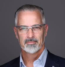 VMware Canadian Country Manager Claude Reeves reviews market and impact of  Explore announcements