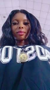 Hello my name is Chigozie, I'm from Delta state, I'm single and ready to  marry