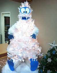 Top 10 Character Themed Christmas Trees White Christmas Tree Decorations Funny Christmas Tree White Christmas Trees
