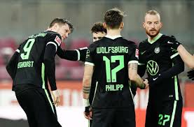 Vfl wolfsburg is a professional football club. Corona Falle Beim Vfl Wolfsburg Gegner Des Vfb Stuttgart Ohne Funf Profis Vfb Stuttgart Stuttgarter Nachrichten