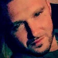 Stream Holly Pippin music