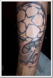 The champions league trophy is seen prior to the uefa champions league round of 16 match between manchester city and barcelona at etihad stadium federico bernardeschi of juventus drives the ball during the group h match of the uefa champions league between manchester united and. 11 Soccer Forever Ideas Soccer Soccer Tattoos Football Tattoo