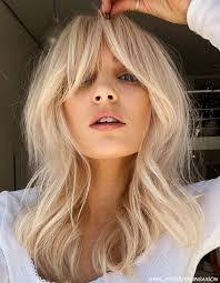 Jacqui Logan's Instagram, Twitter & Facebook