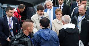 A diákolimpia ® országos döntőinek érmesei 10 felvételi többletponthoz jutnak a felsőoktatási felvételik során, ahol a felvételi időpontját megelőző 8 év erre jogosító. Ader Janos Felesege Hisz Abban Hogy A Csaladot Es A Munkat Ossze Lehet Hozni Magyar Narancs