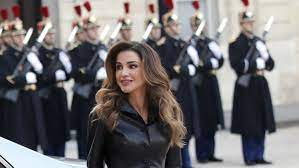 Check spelling or type a new query. H Basilissa Rania Ths Iordanias Pio Fashionable Apo Pote Me Sparkly Kostoymi Sth Nea Yorkh Ekane Toys Pantes Na Thn Koita3oyn Bovary