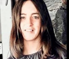 bihira) Mga larawan ni Susan Atkins, miyembro ng Manson family at  mamamatay-tao, na kulay kamakailan lamang, kinunan sa Spahn ranch noong  1968 : r/TrueCrime