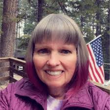 Meg Erickson's Instagram, Twitter & Facebook