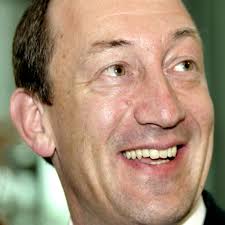 Geht's noch? Dieser IHK-Funktionär rät Bürgern: Springt in den See, statt  im Schwimmbad zu baden!