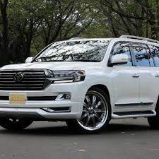 ランクル80 角目四灯 クラシックスタイル 様々なカスタム画像を比較 紹介 ランクル専門店カスタム情報ブログ flexdream ランドクルーザー ランクル80 ランドクルーザー200