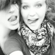 Lydia Blank's Instagram, Twitter & Facebook