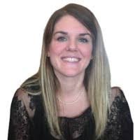 Becky Mccarter's Instagram, Twitter & Facebook