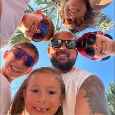 Exmark Lazer Z E Series vs X Series Mowing Performance