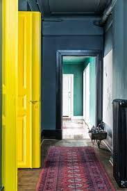 100 Interieur Ideen Mit Grellen Wandfarben Archzine Net Wandfarbe Gelbe Turen Farben