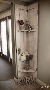 Werkzeug und baumaterial für profis und heimwerker. Creative Diy Rustic Home Decor Ideas You Ll Fall In Love With It 16 Barn Door Decor Diy Home Decor Home Decor