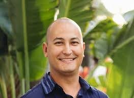 Robyn Kuhn's Instagram, Twitter & Facebook