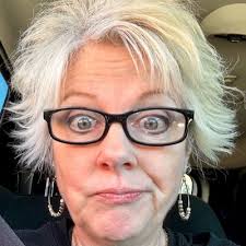 Sandra Hurlocker (@SandraHurlocker)