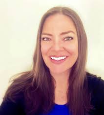 Sarah Wysocki's Instagram, Twitter & Facebook