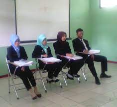 Jika kita mendengar yang namanya ujian wah pasti pada was was kan apalagi ujian hidup :d *upsss. Ujian Kompetensi Administrasi Perkantoran Madanialhusainiyah