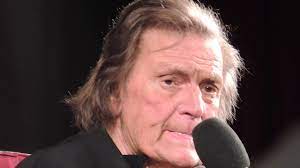 În vârstă de 84 de ani. Florin Piersic A Ajuns La Spital Ce Se IntamplÄƒ Acum Cu Marele Actor