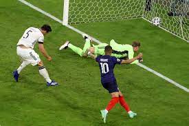 Mats hummels' own goal was the difference between the two sides, but some. Euro 2020 Mats Hummels Own Goal Gives France 1 0 Win Over Germany