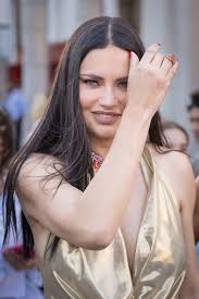 Adriana Lima - Wikipedia