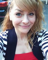 Sonya Staples's Instagram, Twitter & Facebook